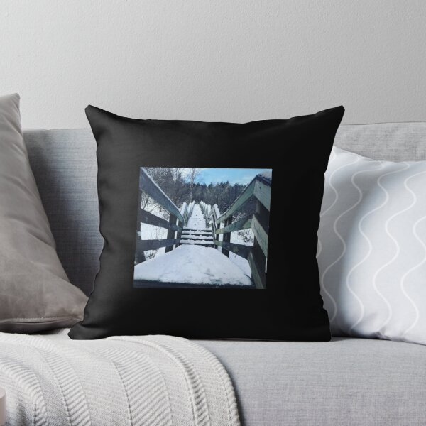 Sản phẩm Fundy Stairs Throw Pillow RB1507 Offical Fundy Merch